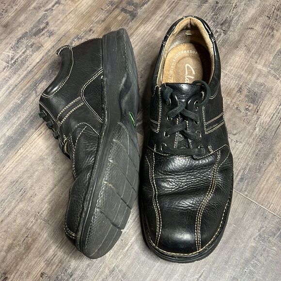 Clarks men's Northfield Casual Lace-Up Oxford Black Oily #82305 - Picture 2 of 9